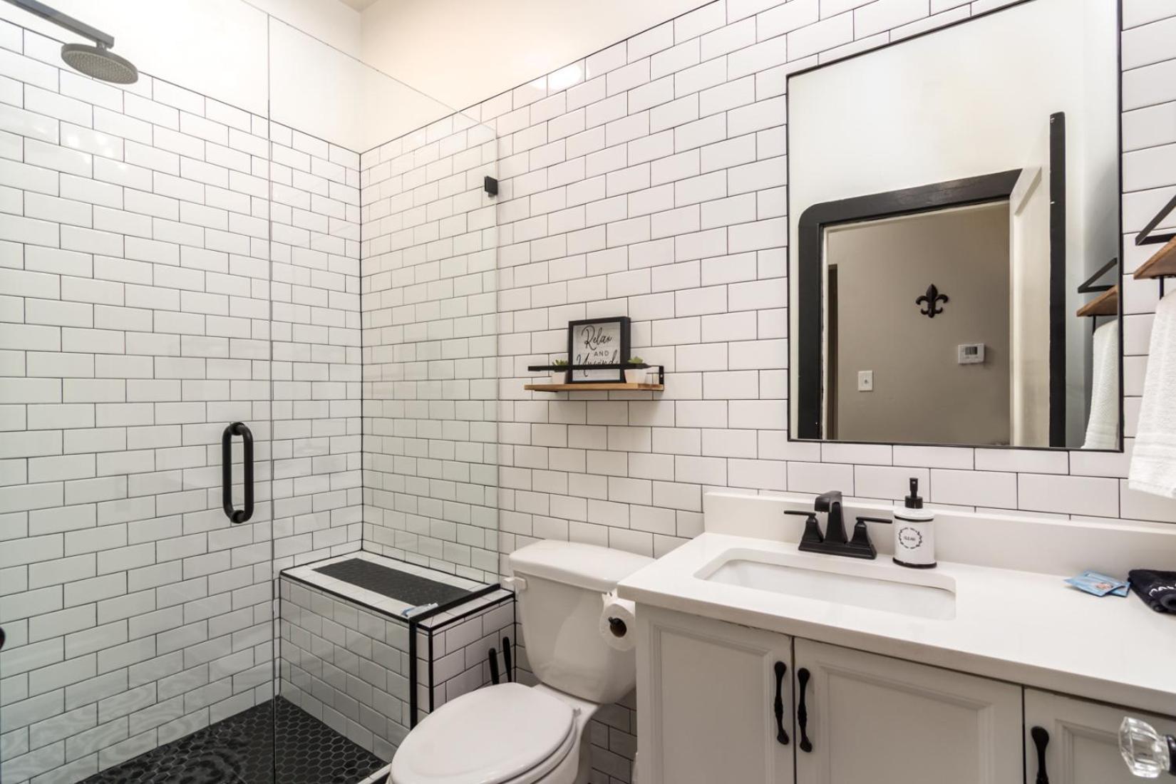 Charming New Orleans-Style Apartment With Gated Courtyard! Литъл Рок Екстериор снимка
