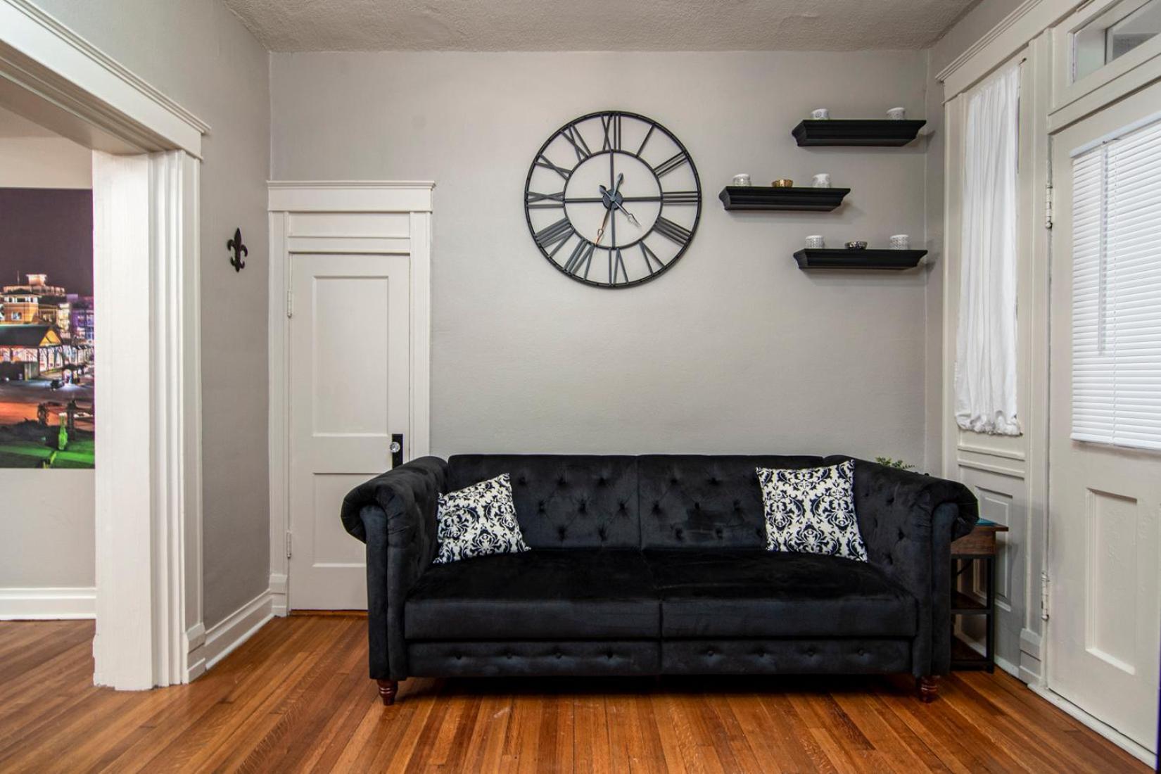 Charming New Orleans-Style Apartment With Gated Courtyard! Литъл Рок Екстериор снимка